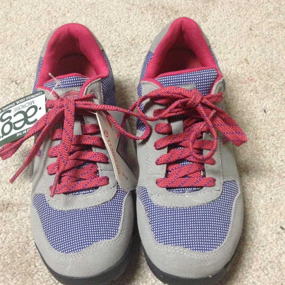 BRAND NEW Merrell Tennis Shoes